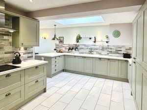 Planton Way- click for photo gallery